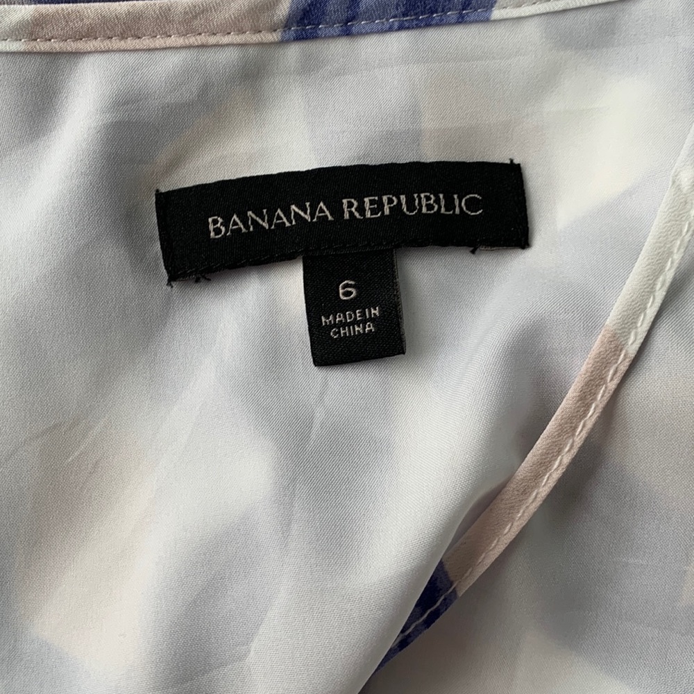 Banana Republic Blue and White Criss Cross Print Strappy Midi Dress | Size 6 - Picture 11 of 12
